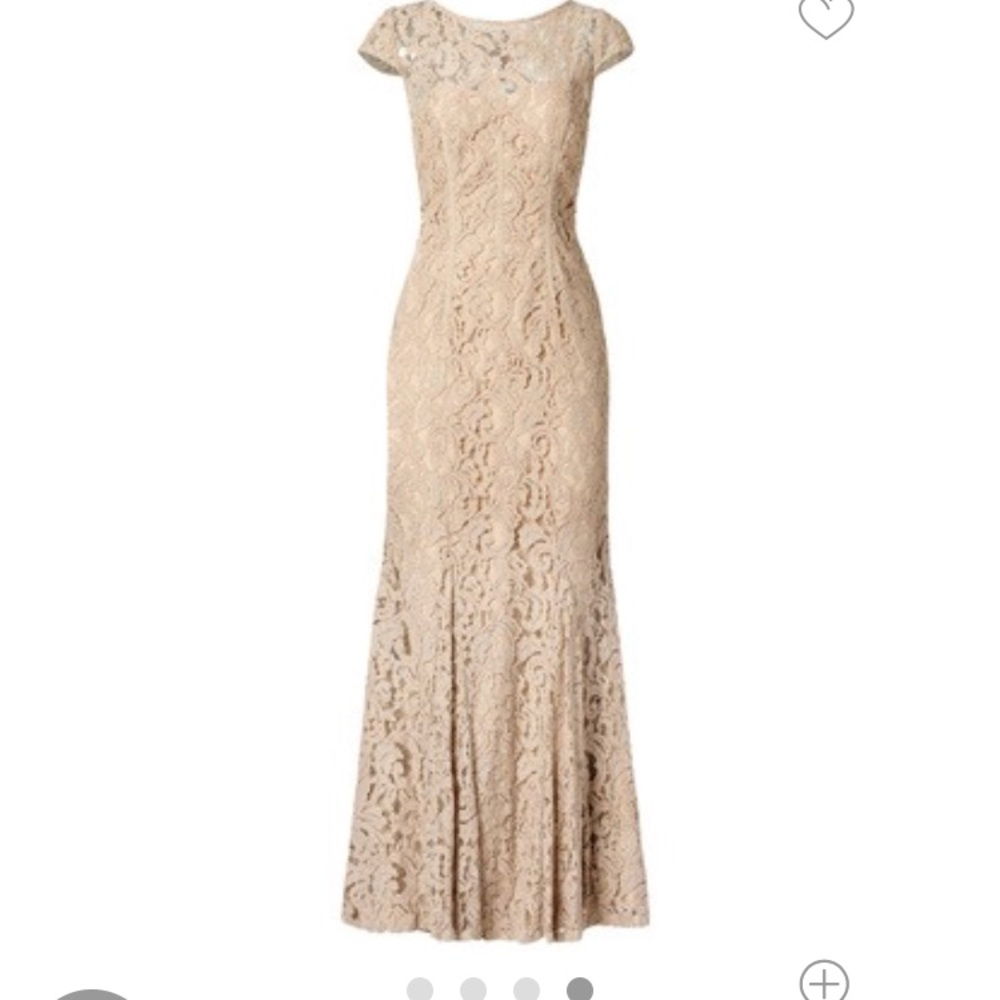 Glitter in Gold Gown - Picture 4 of 8